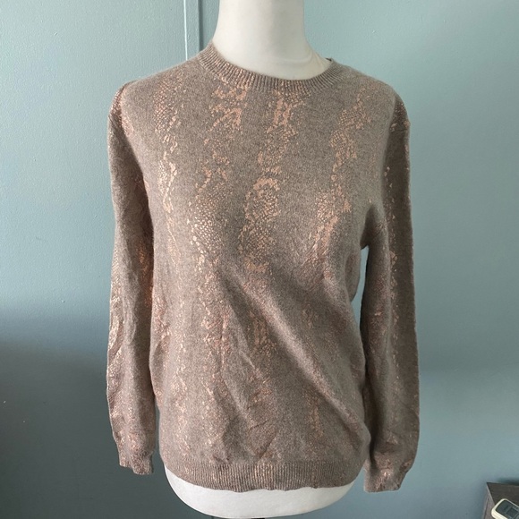 Brodie Cashmere Snake foil crew neck sweater - Picture 6 of 11